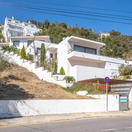 Almadrava By Interhome Roses