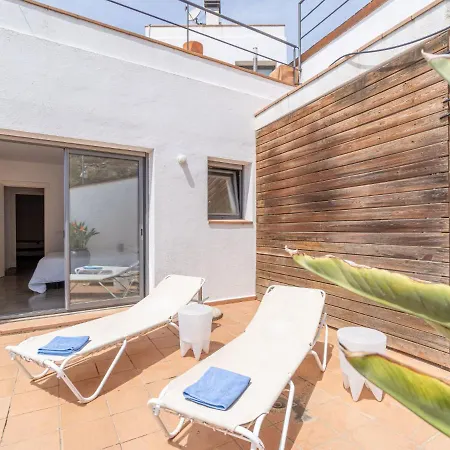 Almadrava By Interhome Roses